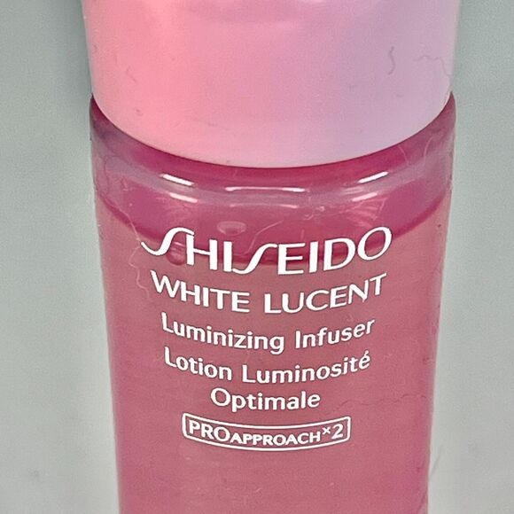 Shiseido White Lucent Essence Luminizing Infuser Lotion Travel .84fl oz 25ml New - Picture 2 of 4